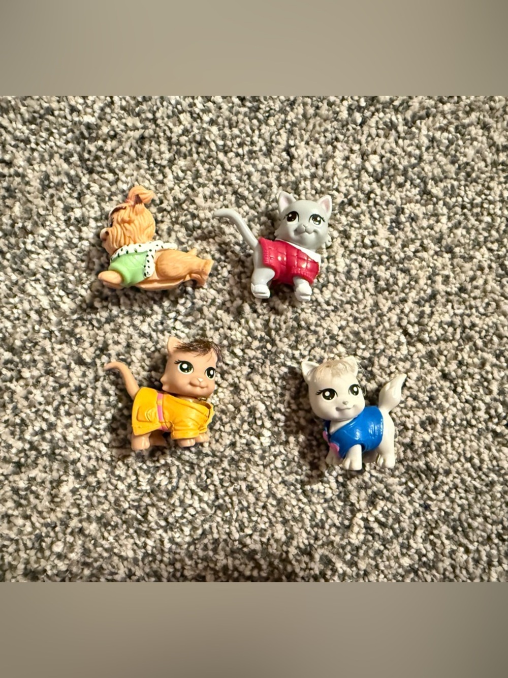 4 Polly Pocket Pets